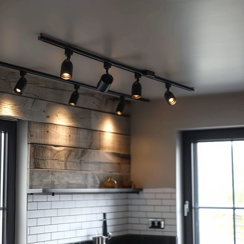 Чёрный накладной трековый шинопровод